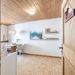 Chasa Vi Apartment